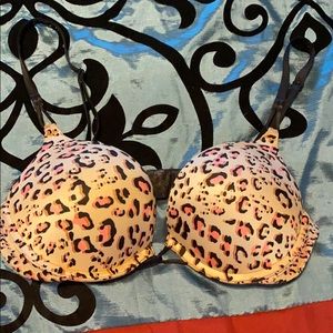 Victoria’s Secret Bombshell Plunge Bra